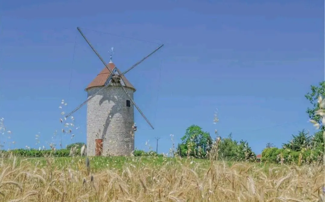 Moulin A Vent Restaure Et Classe Meuble De Tourisme Roquecor